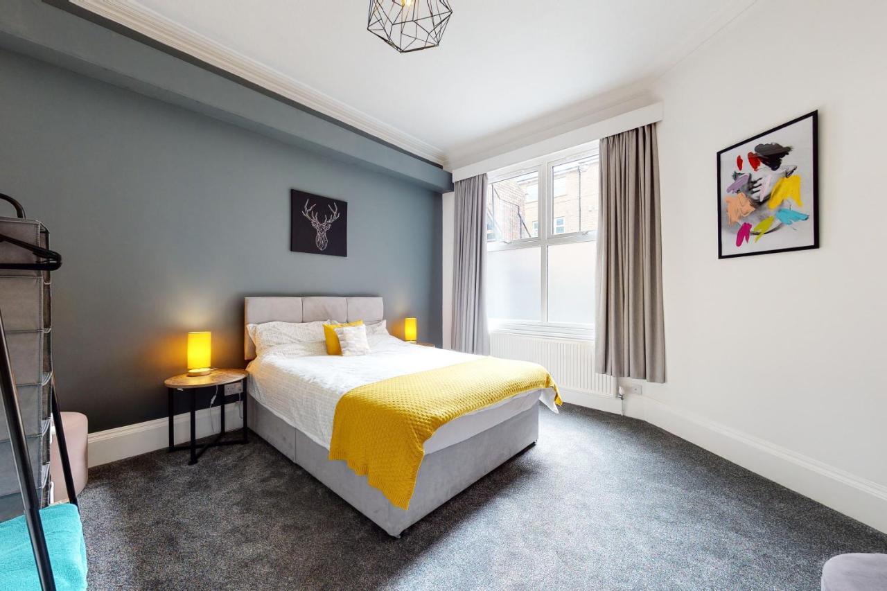 No10 Seaside Apartment - Ground Floor Apartment スカーバラ エクステリア 写真