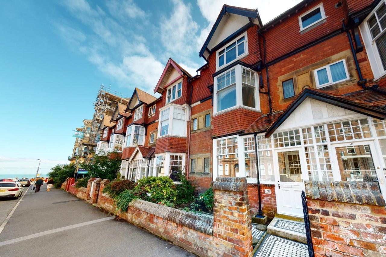 No10 Seaside Apartment - Ground Floor Apartment スカーバラ エクステリア 写真